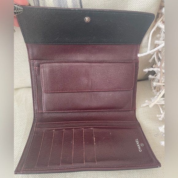 CHANEL⭐️Black Quilted Leather Diamond Stitched Continental Flap Wallet w/ COA⭐️ - Picture 5 of 13